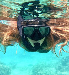 Panama Caribbean Catamaran Cruise: Beaches, Snorkeling & Venas Azules