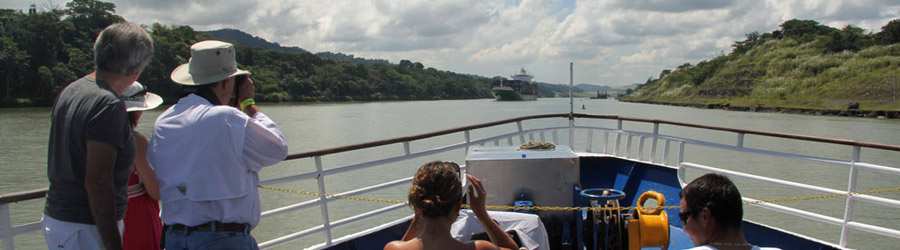 Tránsito Parcial en El Canal de Panamá