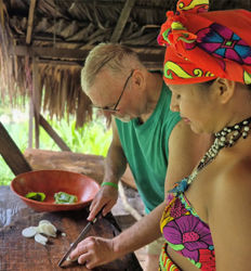 Clases de Cocina con los Indígenas Emberá en Panamá