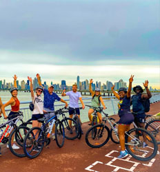 Excursión en Bicicleta por la Ciudad de Casco Viejo